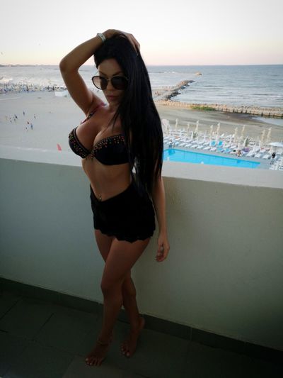 Laura Vidales - Escort Girl from Manchester New Hampshire