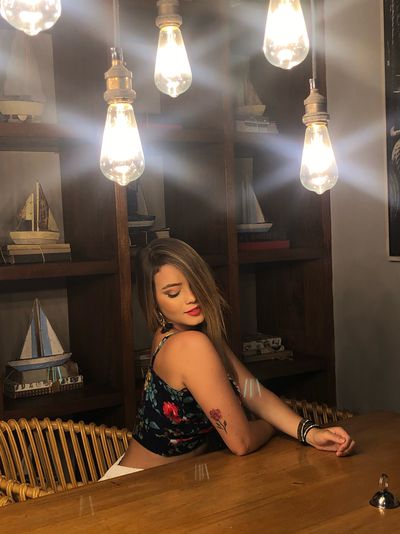 Peggy Faust - Escort Girl from Madison Wisconsin