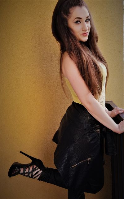 Daria Walker - Escort Girl from Pasadena California