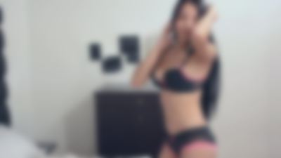 Super Busty Escort in South Bend Indiana