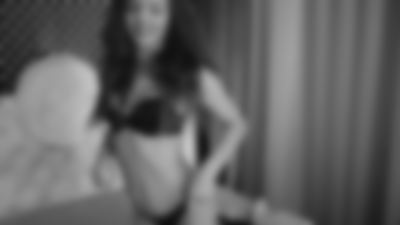 The Mia Amore - Escort Girl from Green Bay Wisconsin