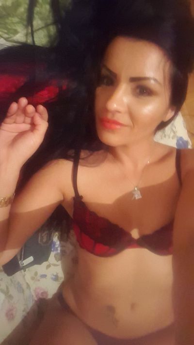 Pinar - Escort Girl from Paterson New Jersey