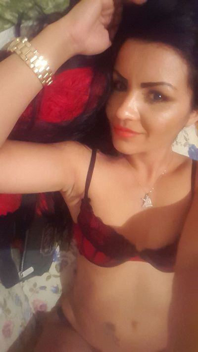 Pinar - Escort Girl from Paterson New Jersey