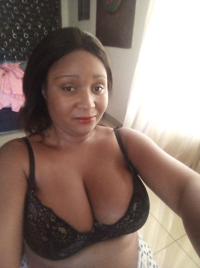 mimiliciouspinky - Escort Girl from Chicago Illinois